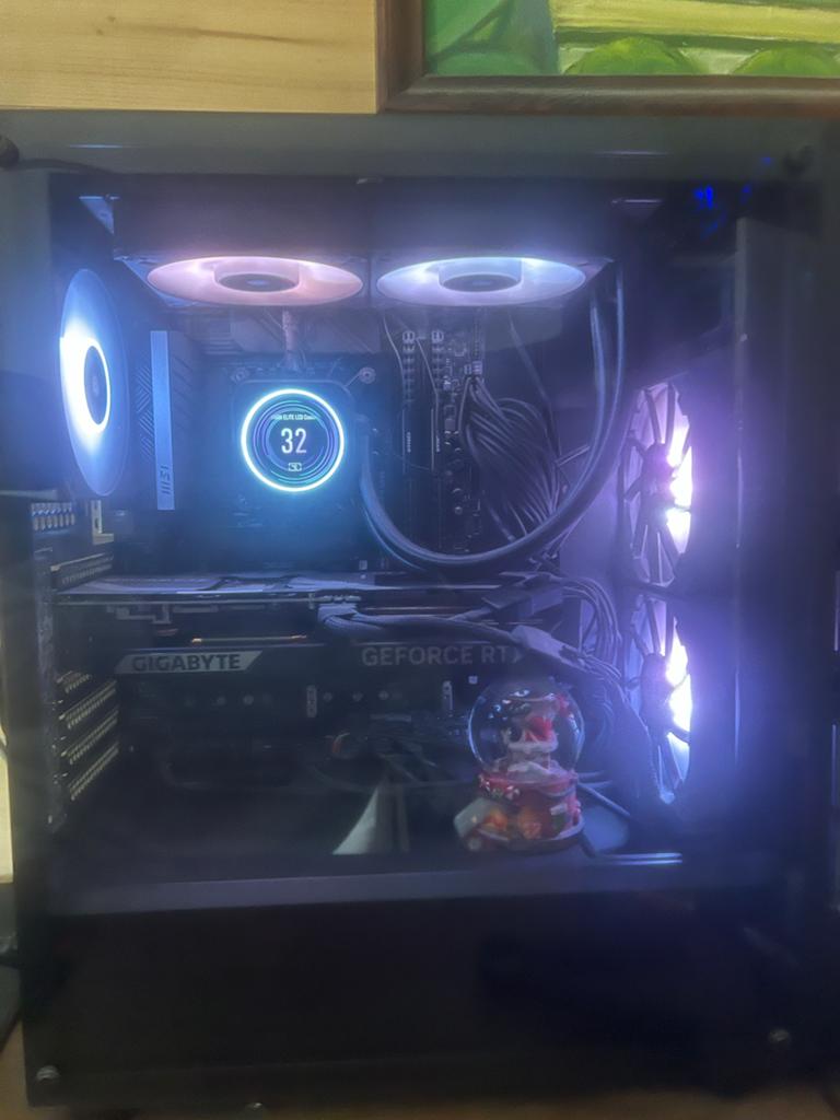 Gaming setup, Ophalen, Zo goed als nieuw, Gaming, SSD