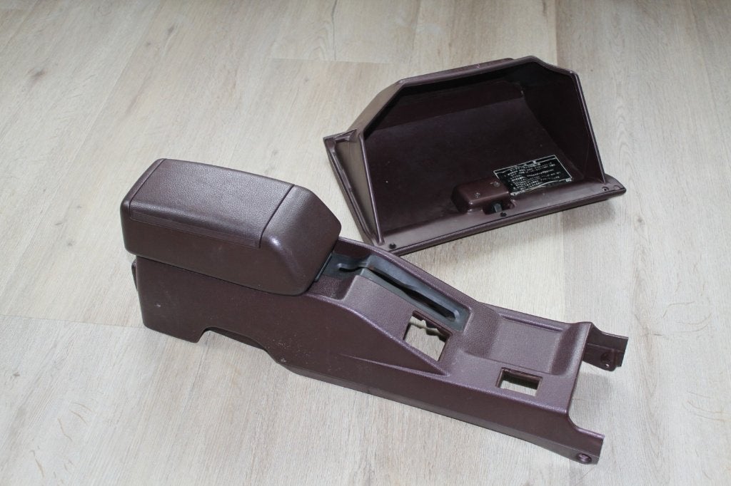 Verhoogde armsteun Toyota Corolla 4WD wagon, Ophalen