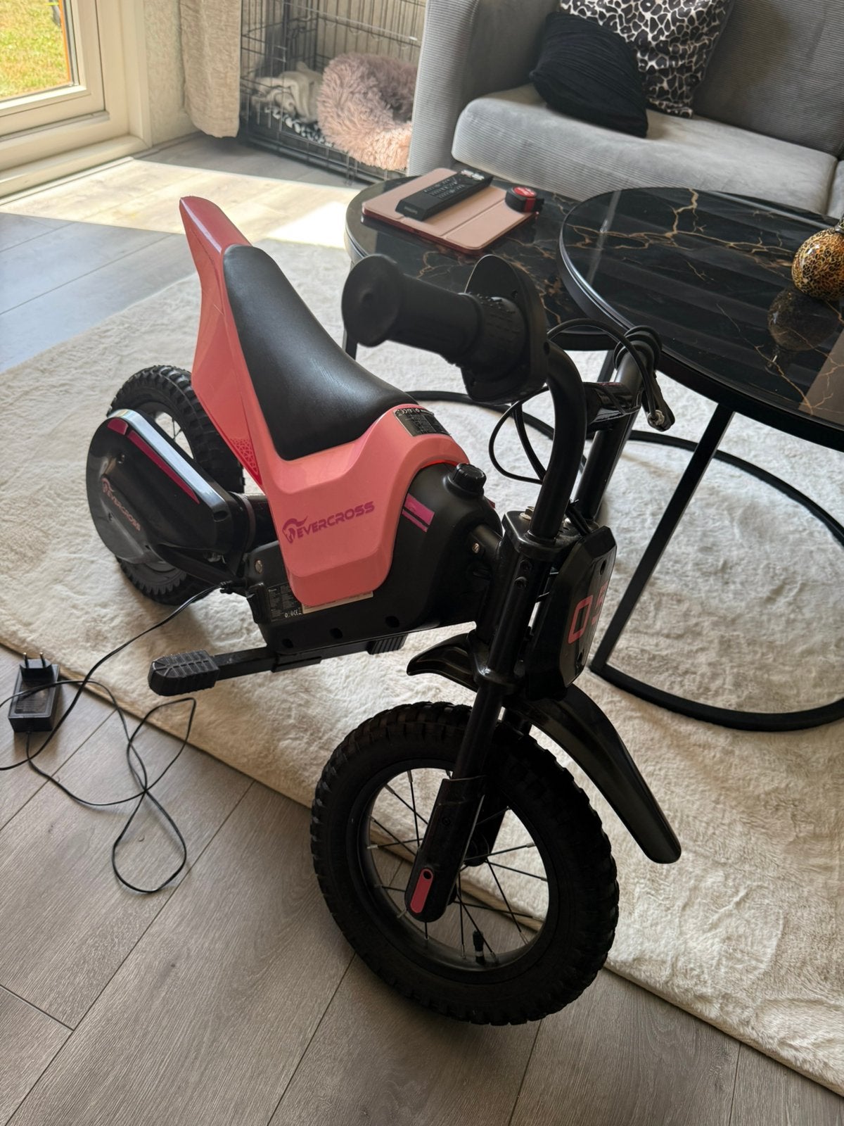 Elektronische kinder crossmotor, Ophalen, Zo goed als nieuw, Overige typen