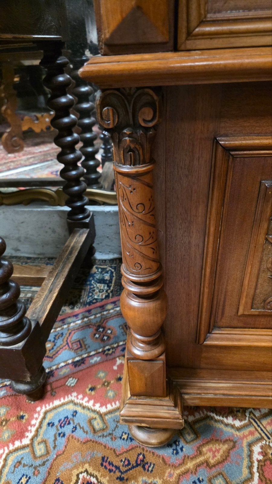 Antieke notenhouten Hongaarse commode met spiegel, Ophalen, Rechthoekig