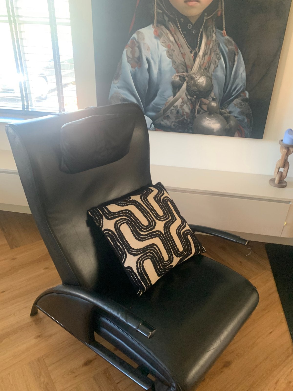 Design relaxstoel zeart leer, Ophalen, Eenpersoons, Leer, Zo goed als nieuw