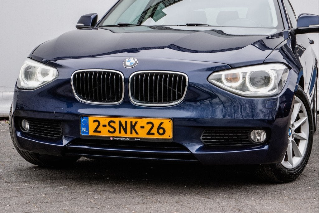 BMW 1-serie 116i 136pk Upgrade Edition Lederen int/ Stoelver, Auto's, BMW, 1-Serie, Euro 5, Gebruikt, Beige