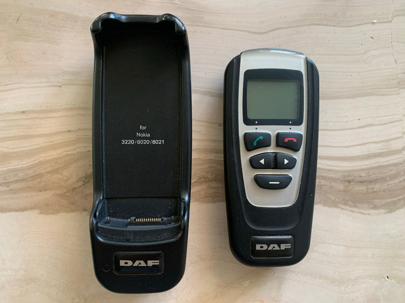 DAF Nokia 3220/6020/6021 Telefoonhouder en DAF telefoon, Ophalen of Verzenden, Gebruikt, DAF, Overige Auto-onderdelen