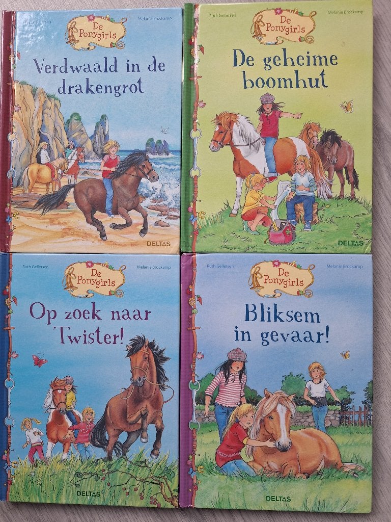 4 boeken van serie De Ponygirls, Ophalen of Verzenden, Zo goed als nieuw, Fictie algemeen