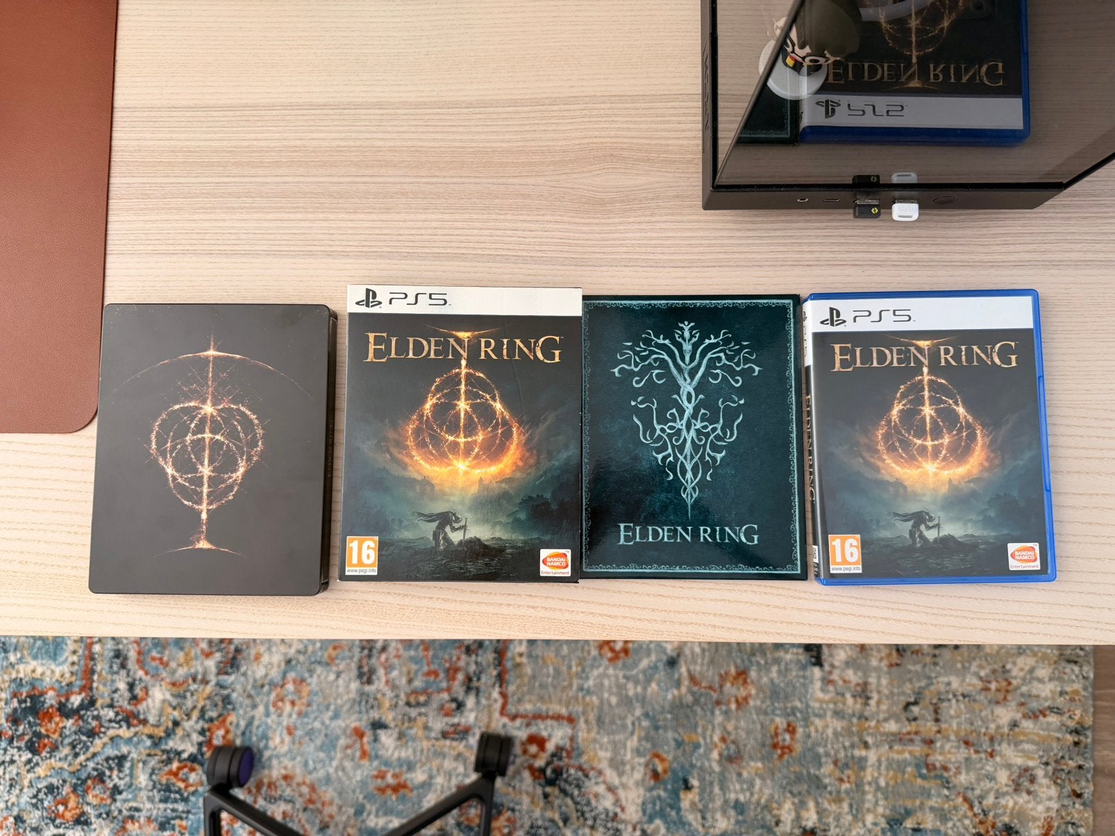 Elden Ring PS5 + steel book + poster and more, Online, 1 speler, Ophalen of Verzenden, Zo goed als nieuw