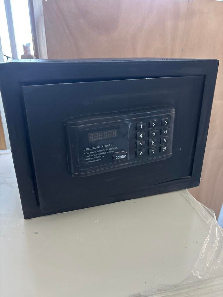 Condor Kluis - Compact en Veilig (25x35x25 cm), Ophalen, Gebruikt, Brandkast