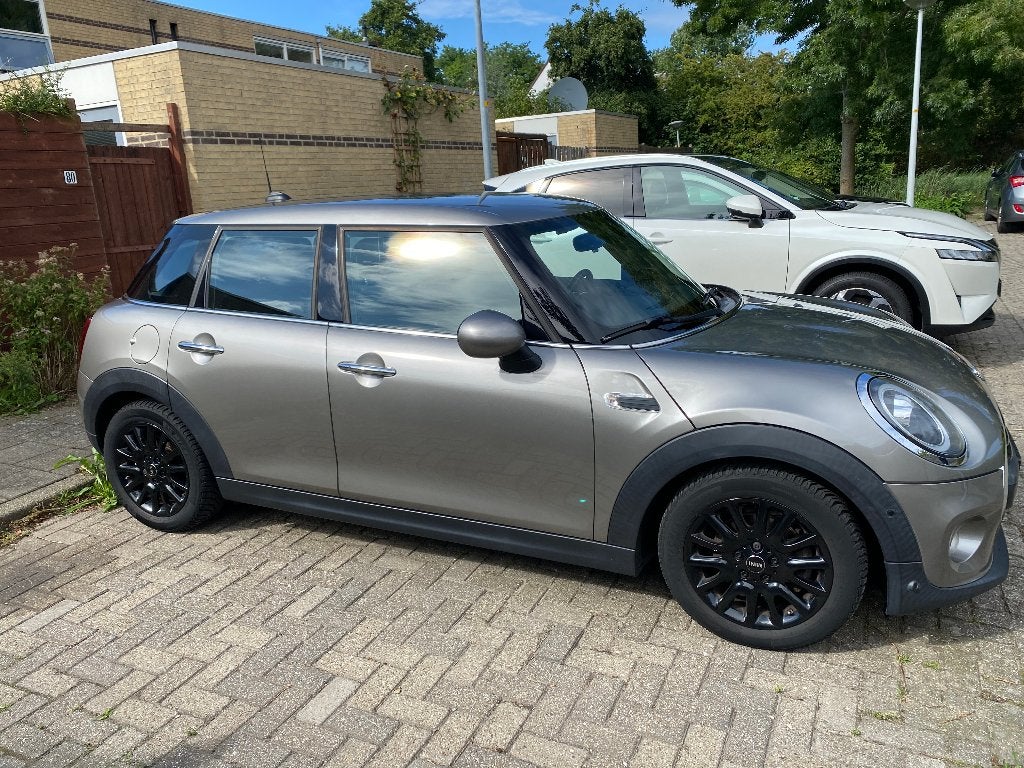 Mini | Dealer onderhouden | NAP | Business Edition, Automaat, Dealer onderhouden, 1200 kg, Leder en Stof