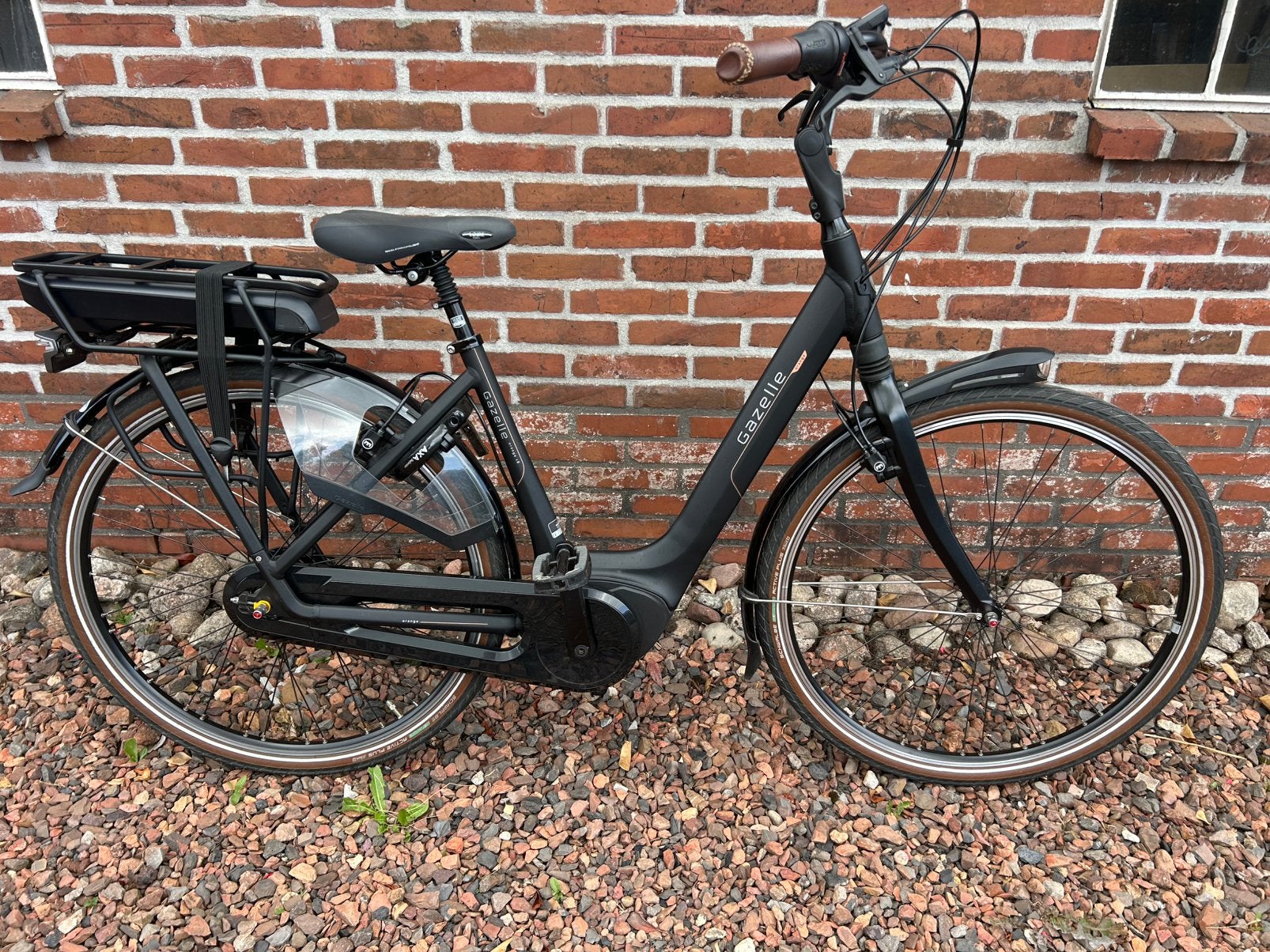 Gazelle Orange C8 lage instap D49, Ophalen, Zo goed als nieuw, 47 tot 51 cm, 50 km per accu of meer
