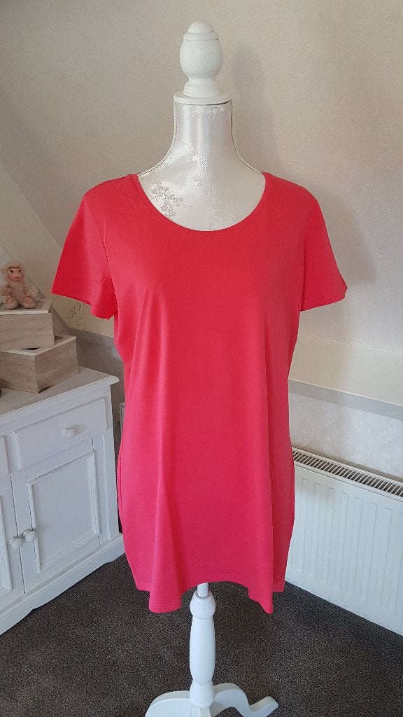 Dames shirt extra lang maat L rood/blauw, Kleding | Dames, Meerkleurig, Maat 42/44 (L), Nieuw, Ophalen of Verzenden