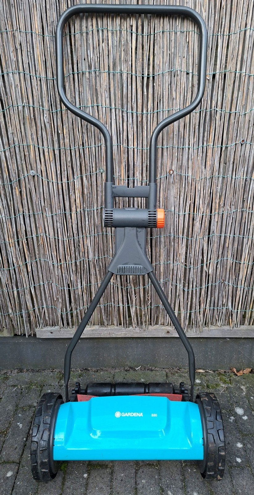 Gardena 330 Handgrasmaaier - Zo goed als nieuw, Ophalen, Handgrasmaaier, Zo goed als nieuw, 30 t/m 39 cm