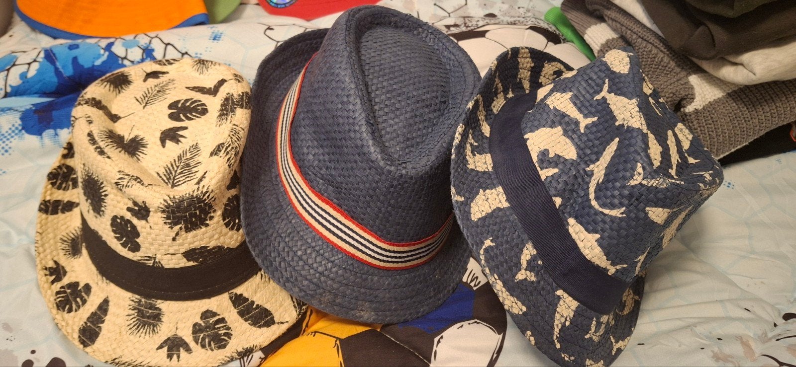 Kinder hoedjes, Ophalen, Zo goed als nieuw