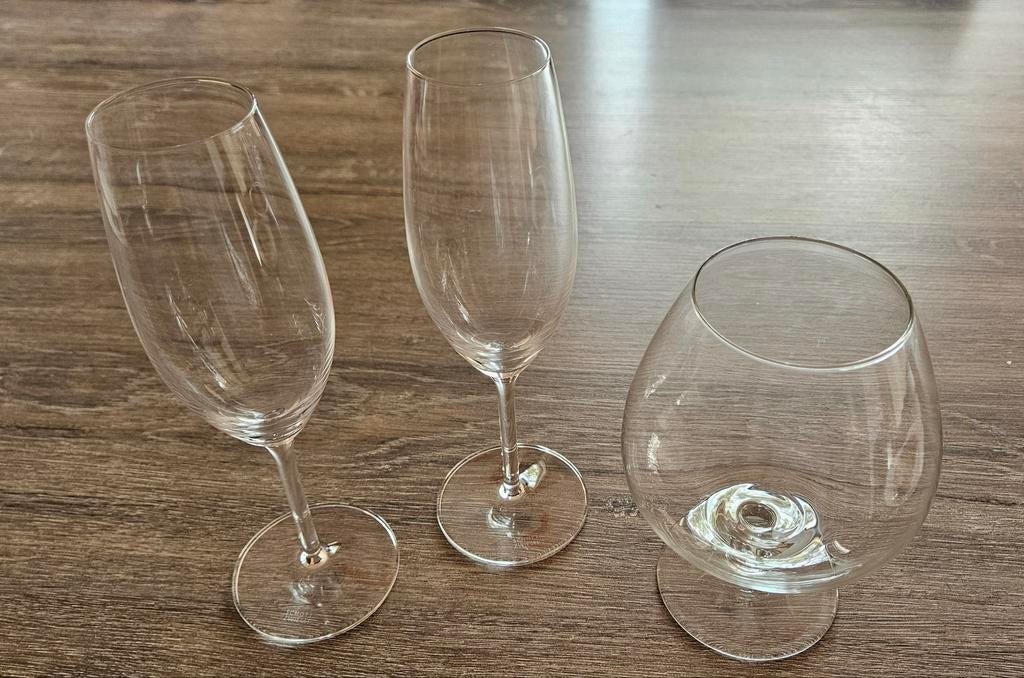 Diverse glazen: champagne en cognac, Ophalen of Verzenden