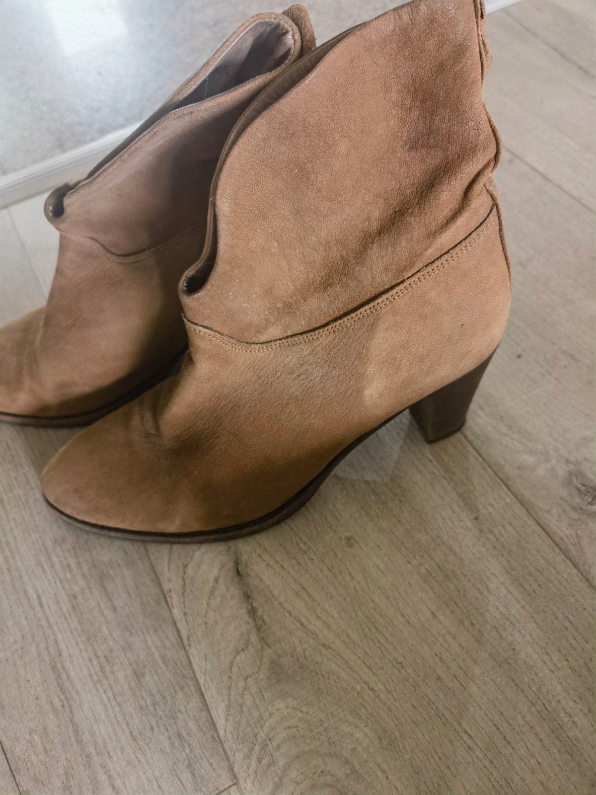Suede laarzen maat 41 - Atelier do Sapato, Bruin, Lage of Enkellaarzen, Ophalen of Verzenden, Atelier do Sapato