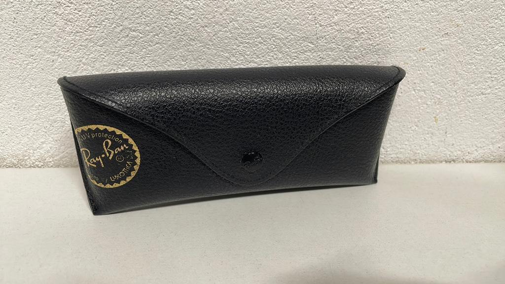 Ray-Ban brillenkoker - Zwart, origineel en beschermend, Zonnebril, Zwart, Ophalen of Verzenden, Zo goed als nieuw