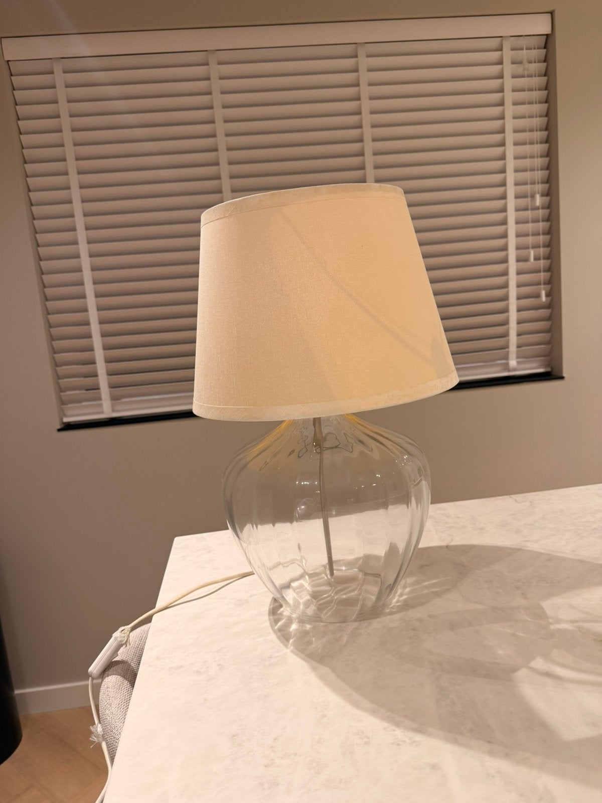 Gratis lamp, Huis en Inrichting, Lampen | Lampenkappen, Ophalen, Gebruikt, Tafellamp, Rond