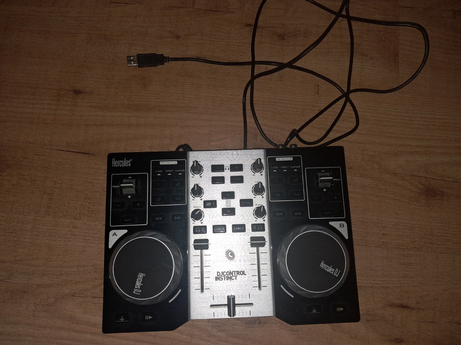 Hercules DJControl Instinct DJ-controller, Ophalen of Verzenden, Zo goed als nieuw, Dj-set, Overige merken