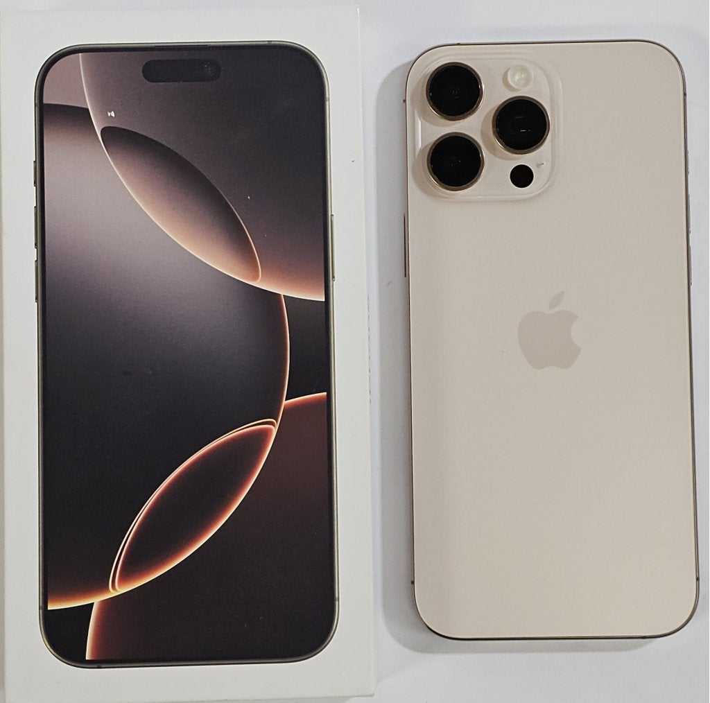 Apple iPhone 16 Pro Max - 1TB - Brons - 91% | Tweedehands, Telecommunicatie, Gebruikt, Apple Distribution International, Ophalen of Verzenden