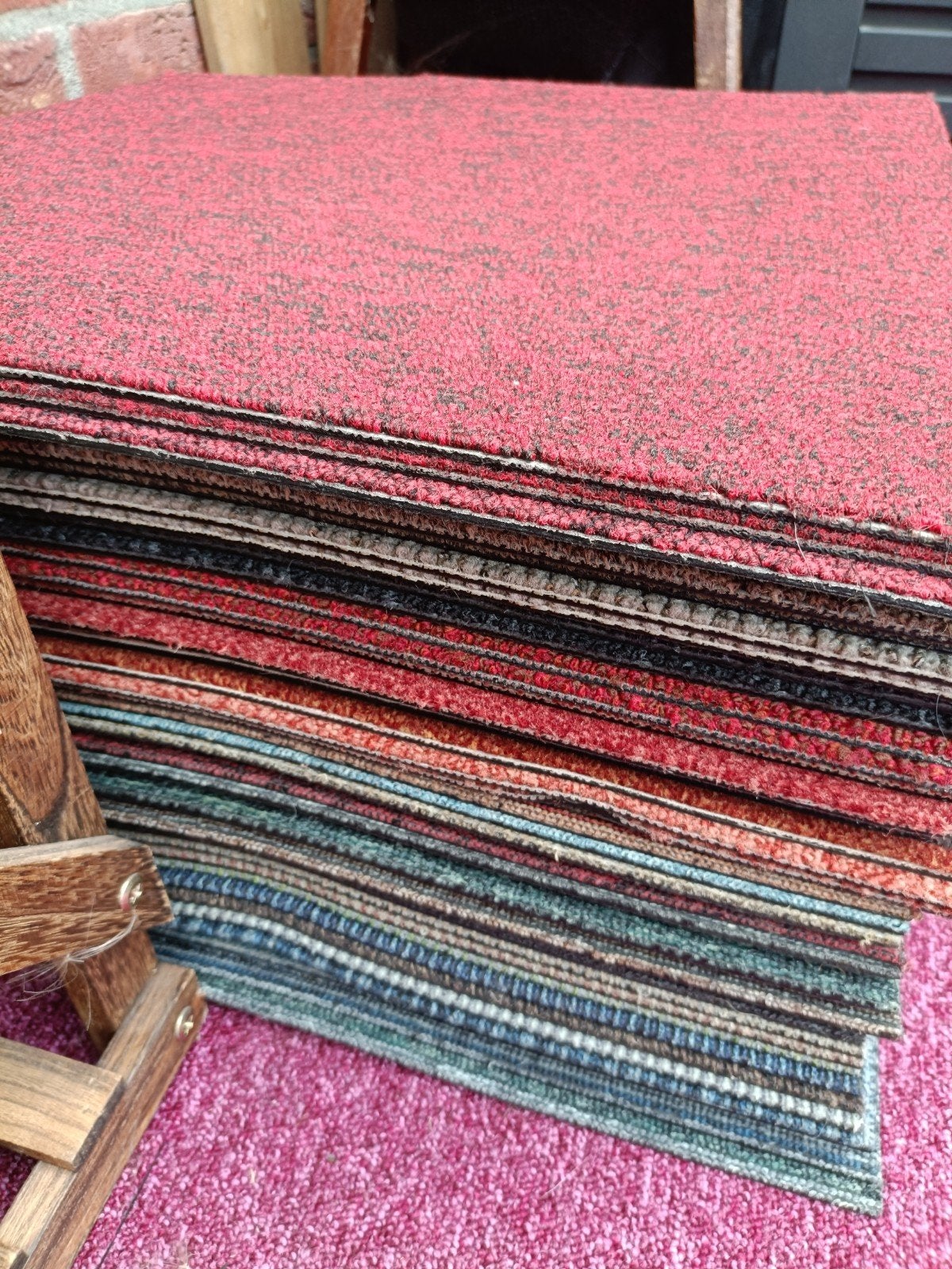 Diverse tapijttegels - Verschillende kleuren en maten, Ophalen, Minder dan 50 cm, Zwart, Vierkant