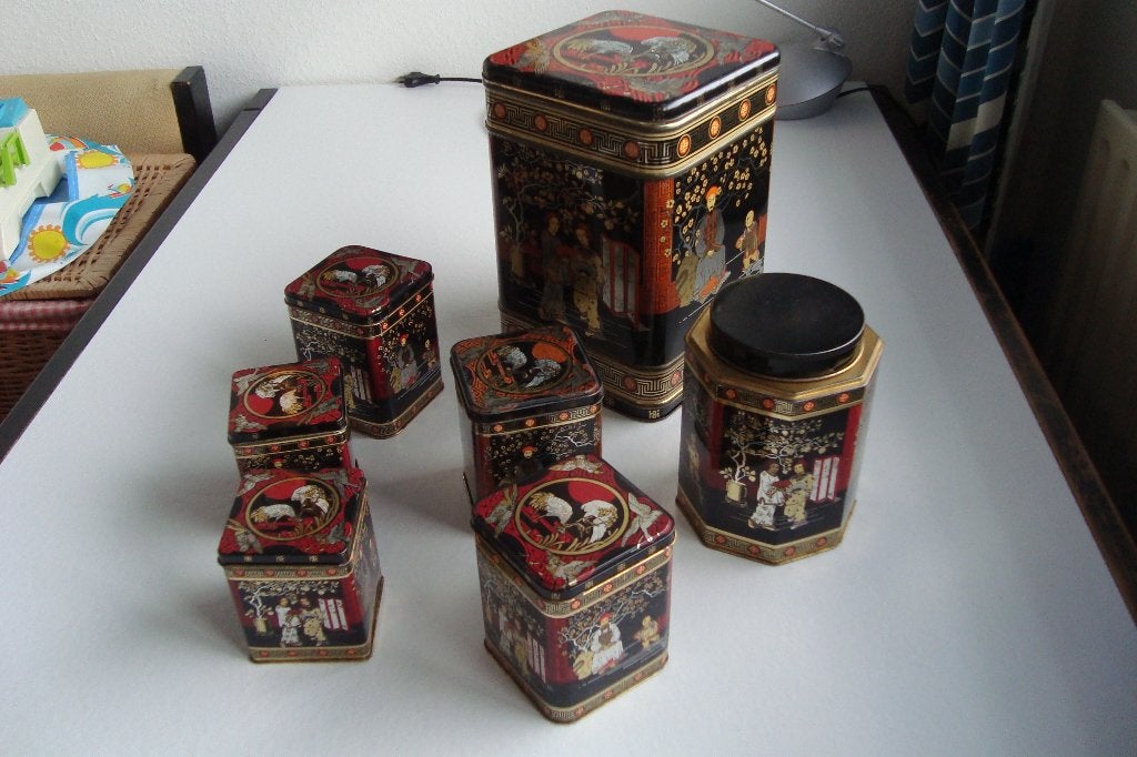 Blikken Japans tafereel zwart/rood/goudkleurig zie foto's, Verzamelen, Ophalen of Verzenden, Gebruikt, Overige
