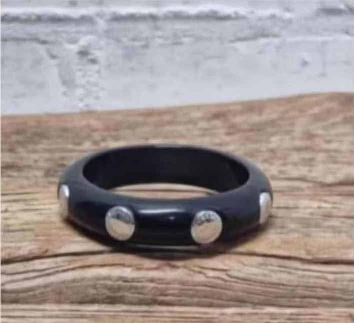 Marc by Marc Jacobs - Mooie bangle armband - IZGST, Zwart, Ophalen of Verzenden, Zo goed als nieuw, X