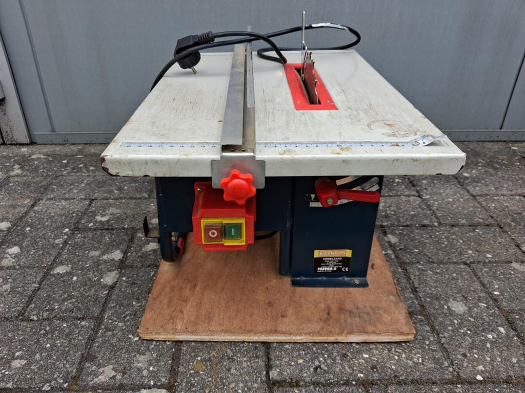 Kwantum Cirkelzaag TE200A-3 - Gebruikt, Gebruikt, Cirkelzaag, 600 tot 1200 watt, Ophalen of Verzenden