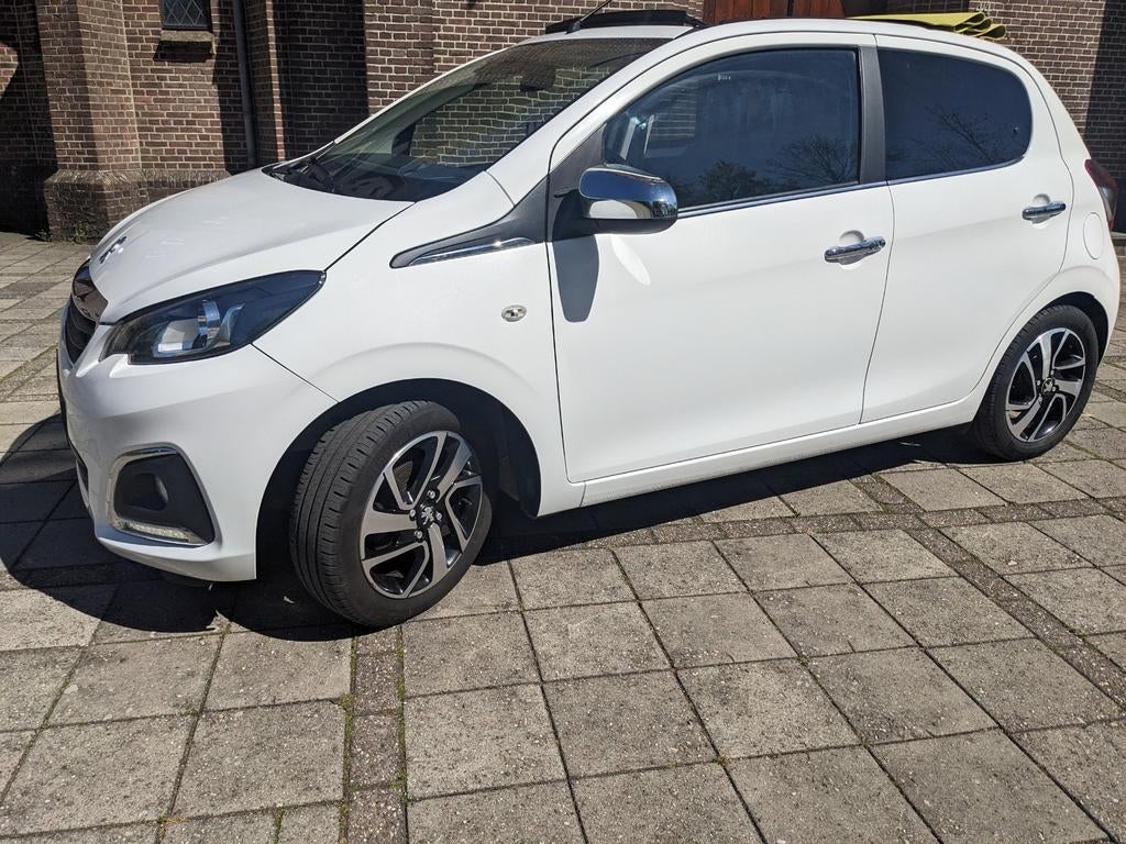 Peugeot 108 Cabriolet Roland Garros ZGAN 49000 km, Auto's, Euro 6, Leder, Particulier, Automatische klimaatregeling