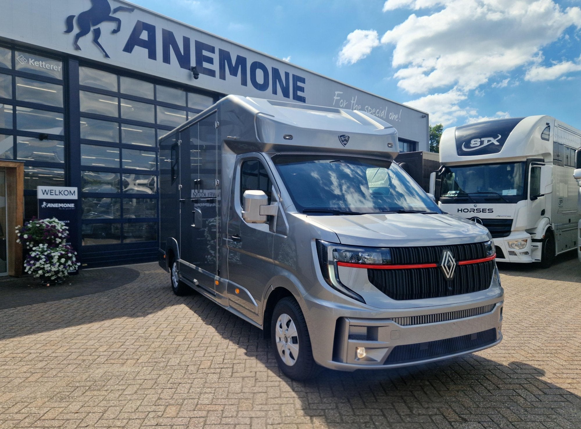 Renault Master MTM S3 EXCLUSIVE ! Nieuw model paardenwagen v, Nieuw, Overige typen