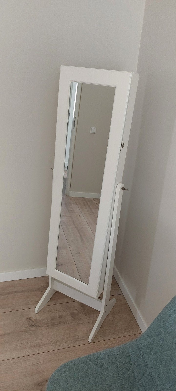 Witte Passpiegel met Sieradenkast, Huis en Inrichting, Woonaccessoires | Spiegels, Ophalen of Verzenden, Zo goed als nieuw, Rechthoekig