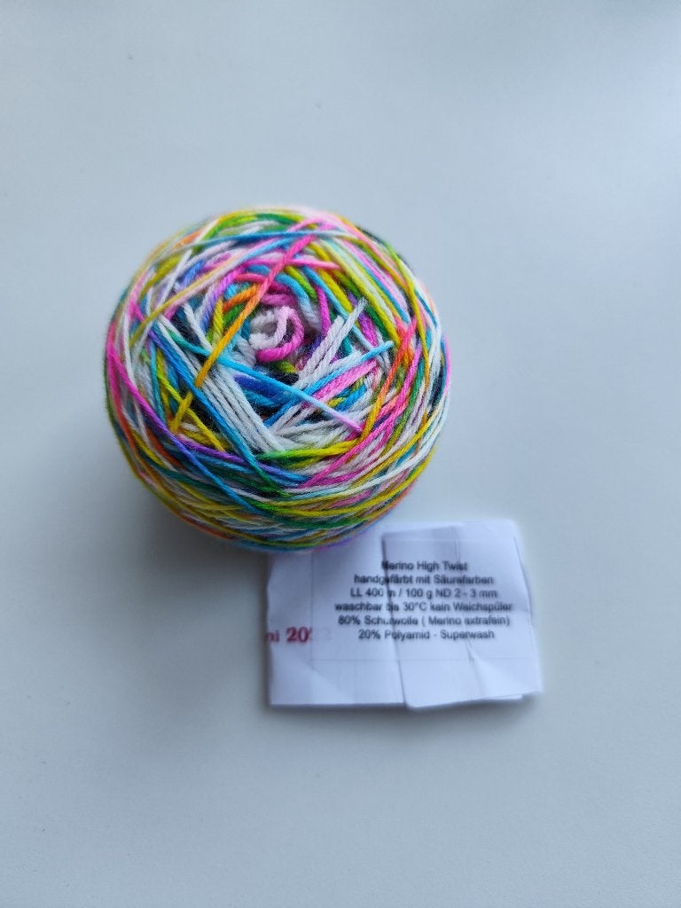 T.k. streng handgeverfd merino high twist 96 gram, Ophalen of Verzenden, Nieuw, Breien of Haken, Wol of Garen