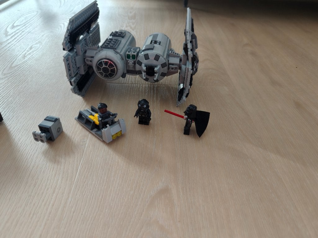 Lego Star Wars TIE Fighter met Darth Vader en figuren, Star Wars, Lego, Ophalen of Verzenden, Zo goed als nieuw