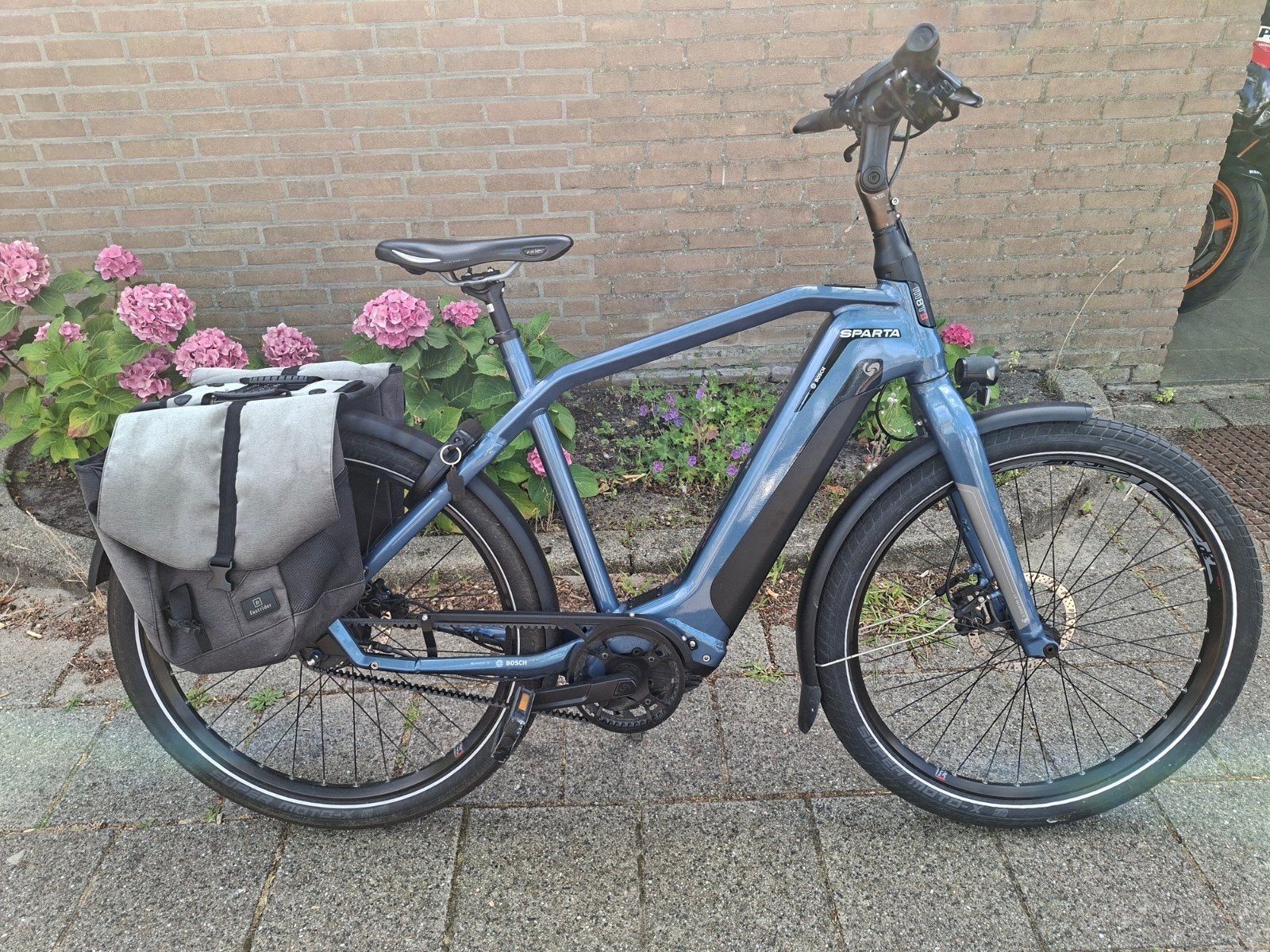 Sparta M8TB E-bike met Bosch PerformanceLine CX motor, Fietsen en Brommers, Ophalen, Sparta, Gebruikt, 50 km per accu of meer