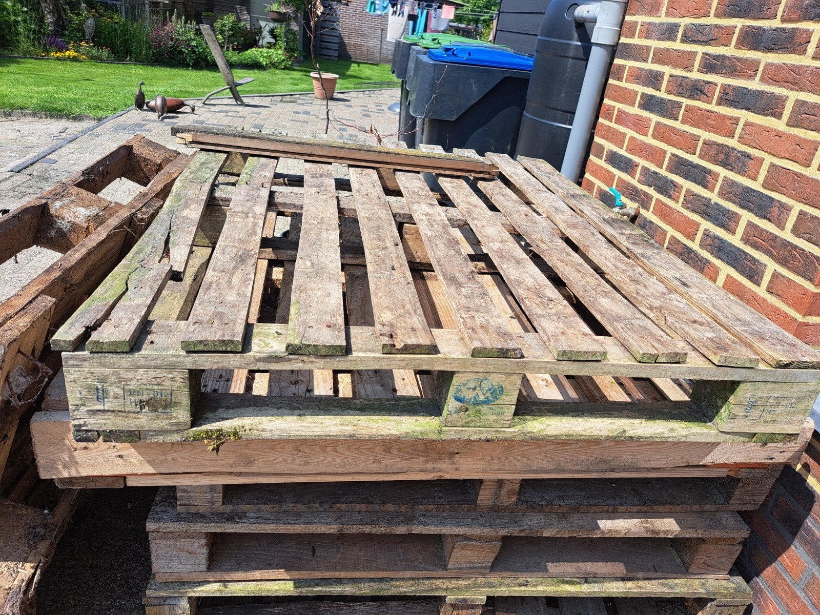 Gratis houten pallets, Ophalen of Verzenden, Gebruikt, Overige houtsoorten, Pallet