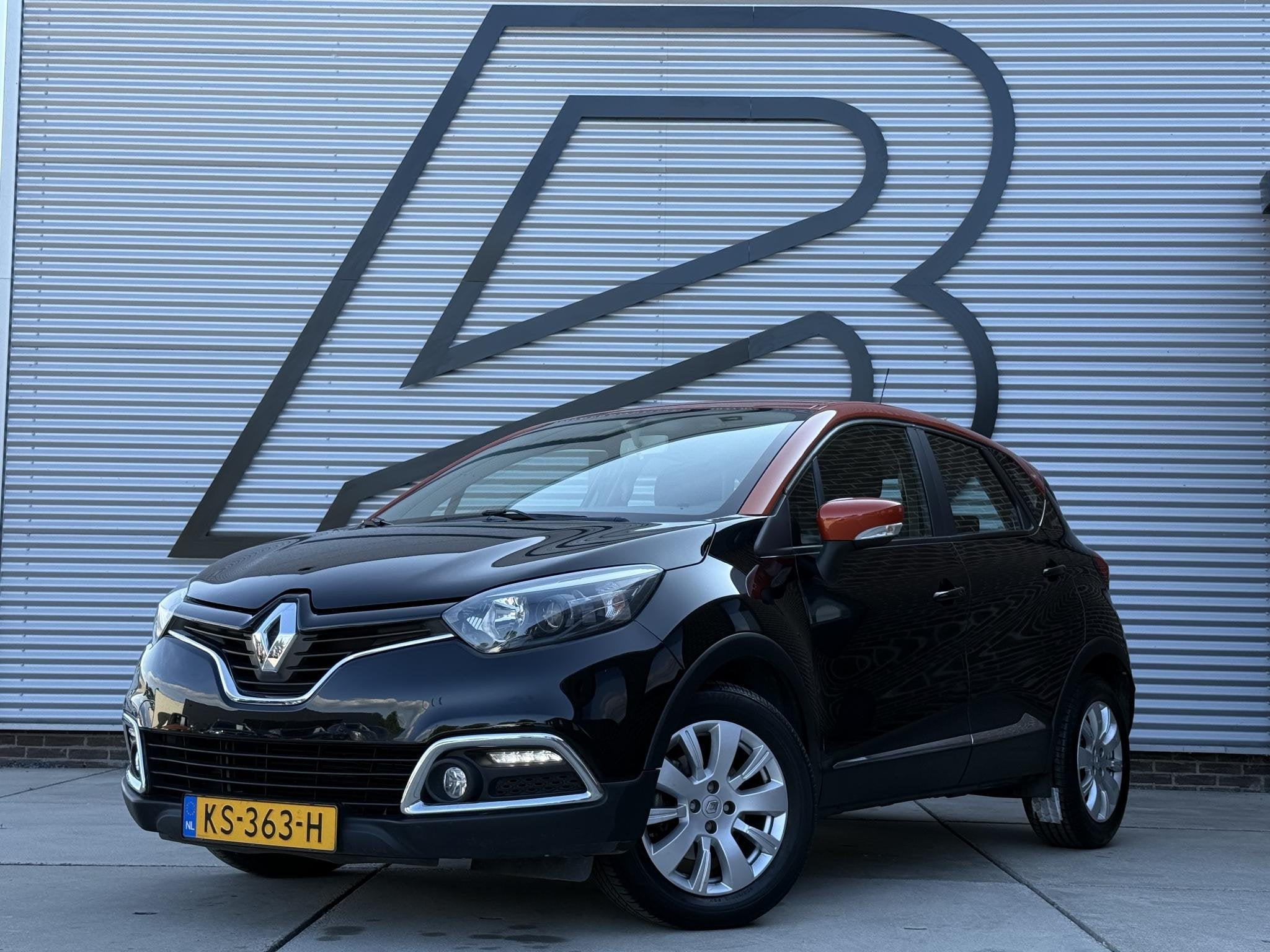 Renault Captur 1.2 TCe Dynamique 1e Eigenaar|Navi|Airco|Crui, Auto's, Stof, Euro 6, 4 cilinders, Zwart