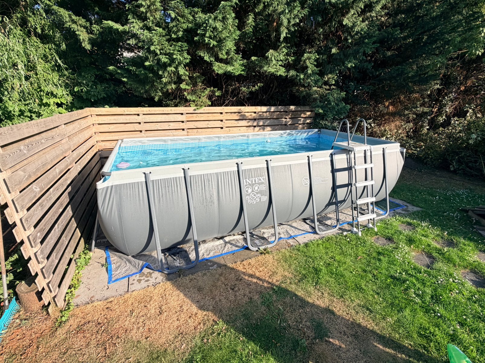 Zeer compleet Intex warmtepomp 549x274x132 en vele extra’s, 200 tot 300 cm, Zo goed als nieuw, Rechthoekig, Ophalen