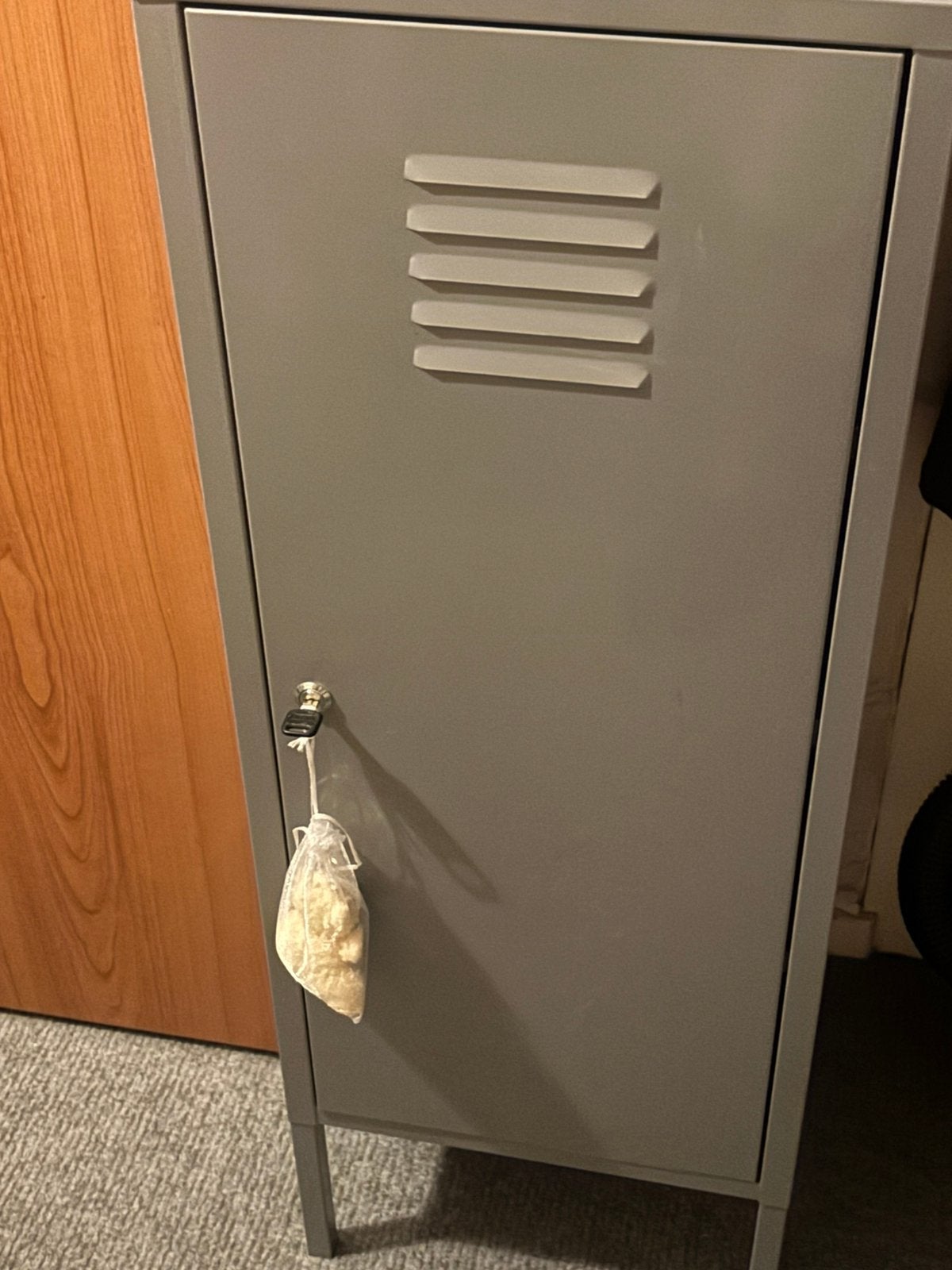 Twee dezelfde lockerkastjes 1.20 hoog in nieuwstaat, Ophalen, Zo goed als nieuw