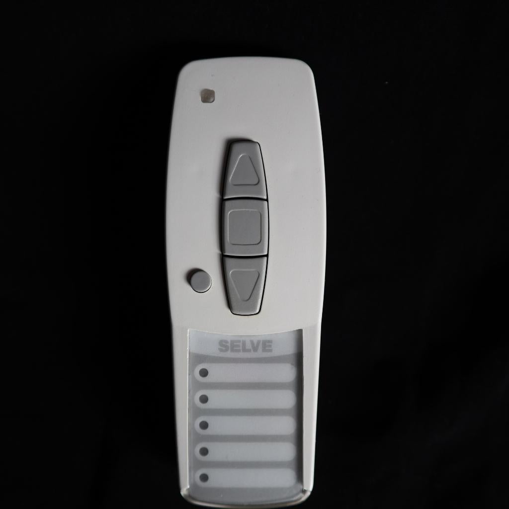 SELVE Intronic i-R Send 5 Handzender – 5-kanaals –, Doe-het-zelf en Verbouw, Rolluiken, Gebruikt, Minder dan 100 cm, Wit, Ophalen of Verzenden