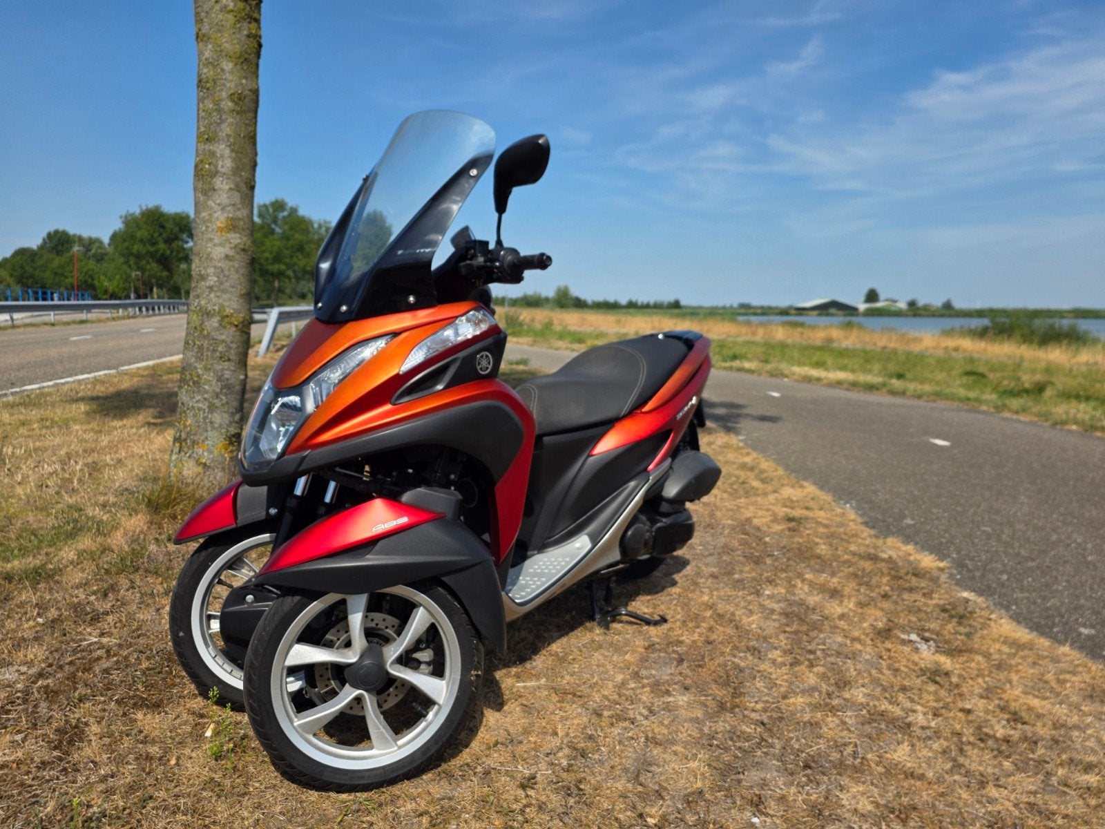 Oranje/rode Yamaha Tricity 125cc, LED Verlichting, Occasion, Particulier, 125 cc