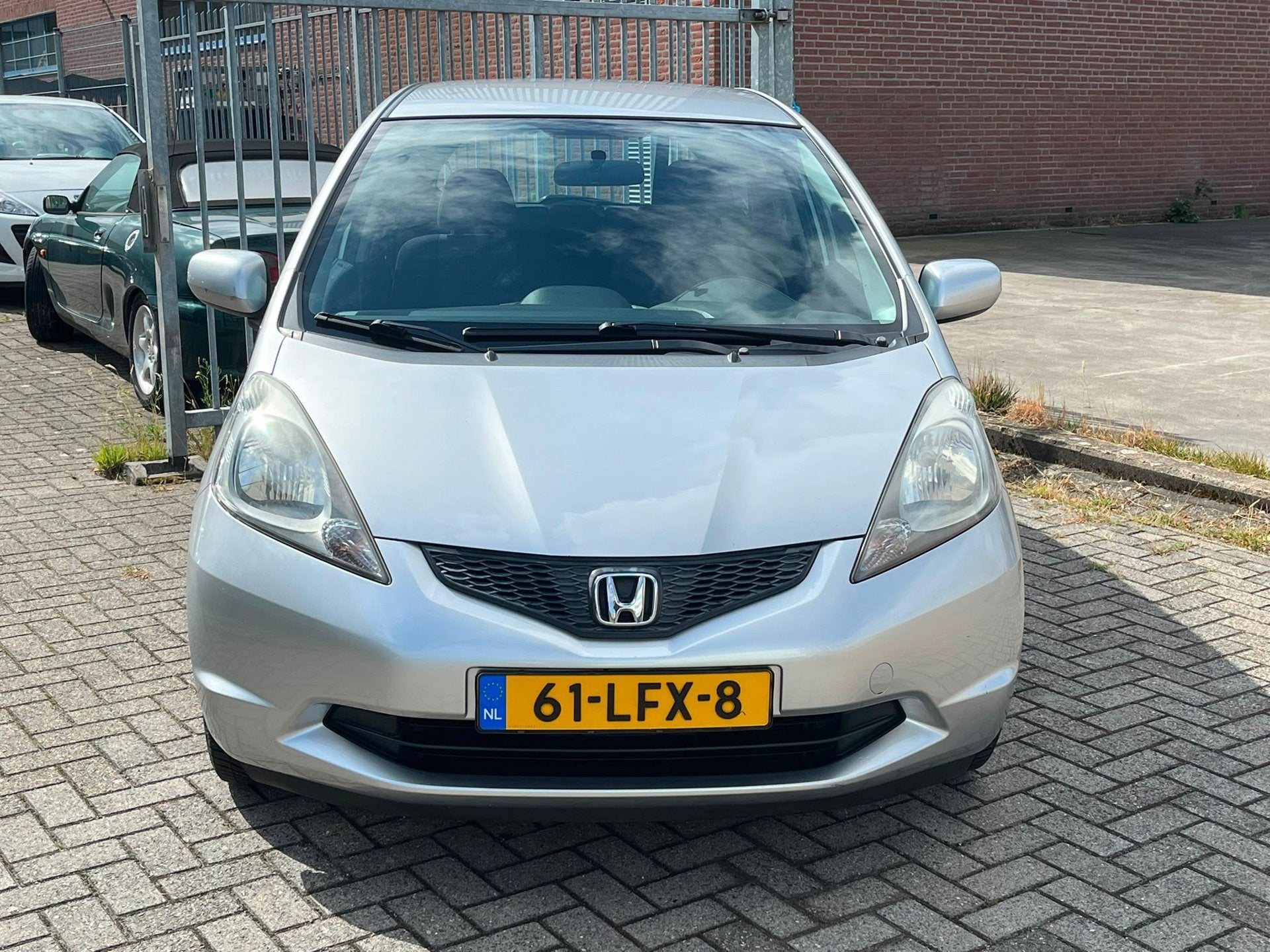 Honda Jazz 1.2 Trend 5 deurs hoge instap 90PK! NL AUTO NAP!, Auto's, Honda, Euro 5, Zwart, 4 cilinders, 1198 cc