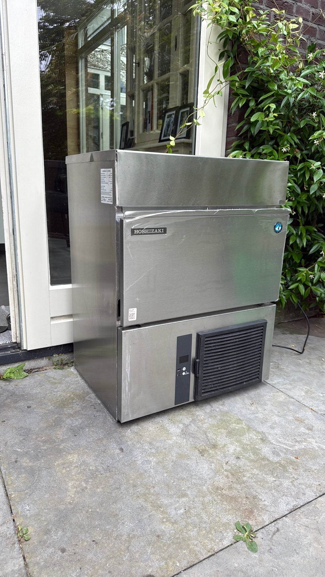 Hoshizaki ijsblokjesmachine IM65 - 64kg per 24u/26kg opslag, Ophalen of Verzenden, Zo goed als nieuw, Zelfvriezend