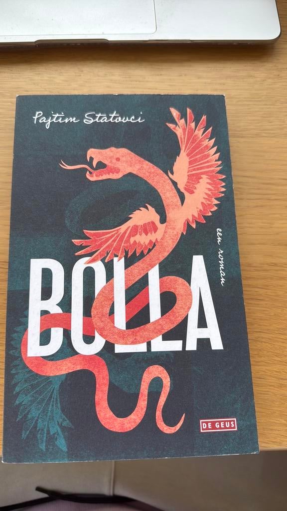 Bolla Pajtim Statovci, Ophalen of Verzenden, Zo goed als nieuw