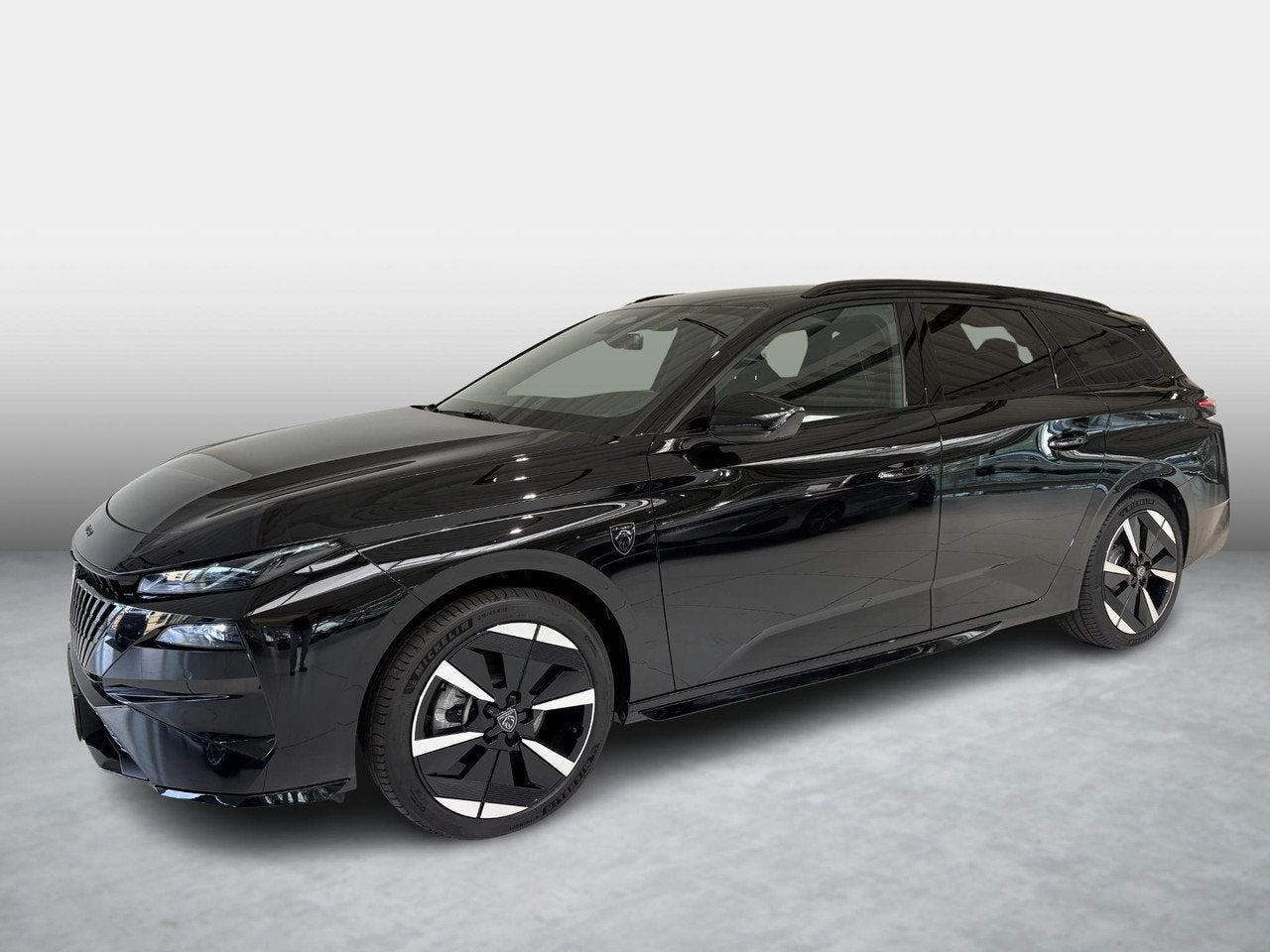 Peugeot E-308 SW GT 58 kWh Massage stoelen (bj 2025), Auto's, Automaat, Gebruikt, 156 pk, Te koop