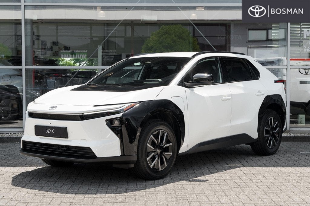 Toyota bZ4X Dynamic 73 kWh, Auto's, Toyota, Gebruikt, Leder en Stof, Wit, 1925 kg
