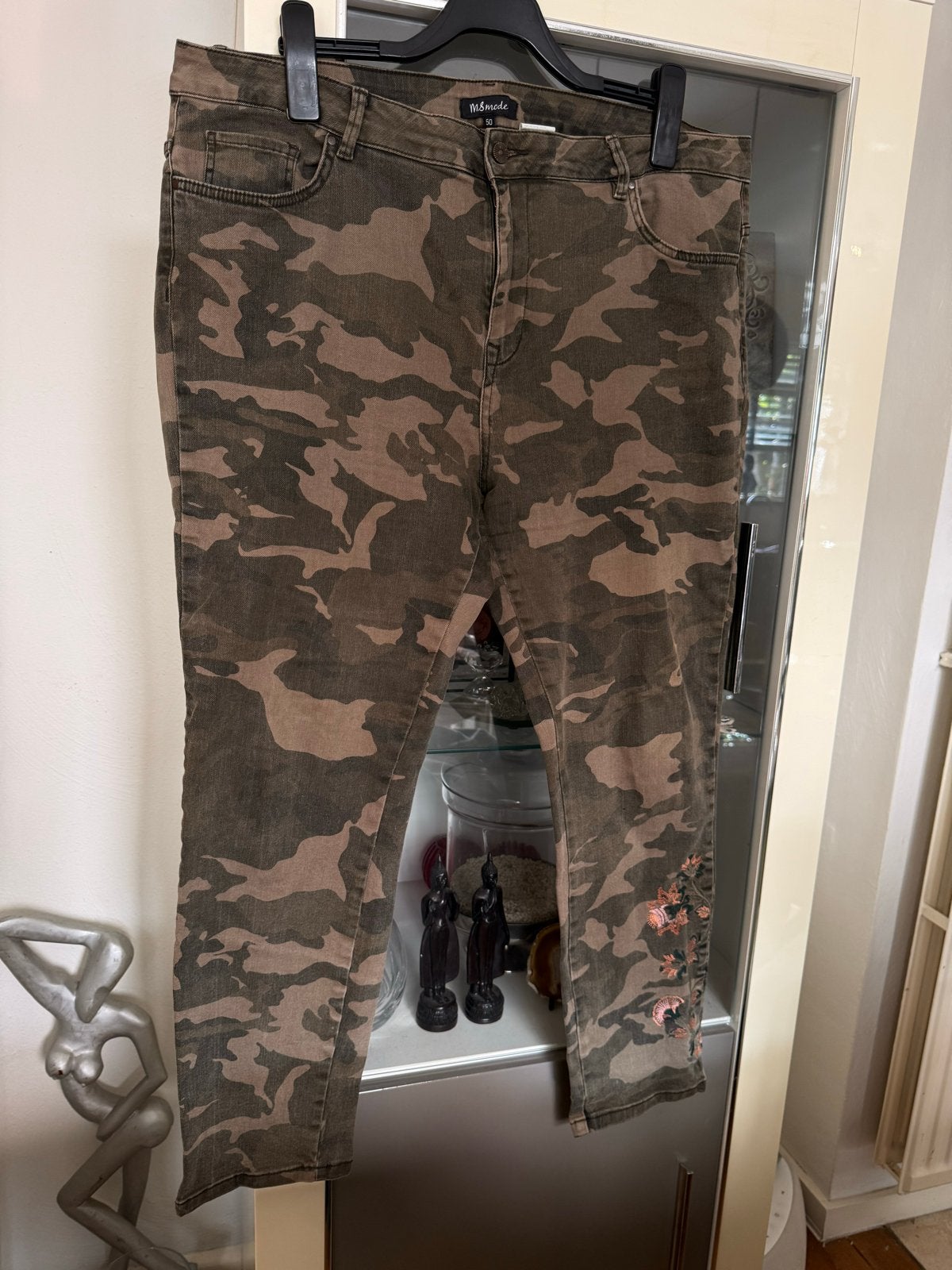 MS Mode camouflage jeans met borduursel, maat 50, Ophalen of Verzenden, Zo goed als nieuw, Groen, Broek of Spijkerbroek