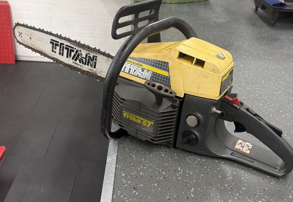 McCulloch motorkettingzaag, Ophalen, Gebruikt, 70 mm of meer, 1200 watt of meer