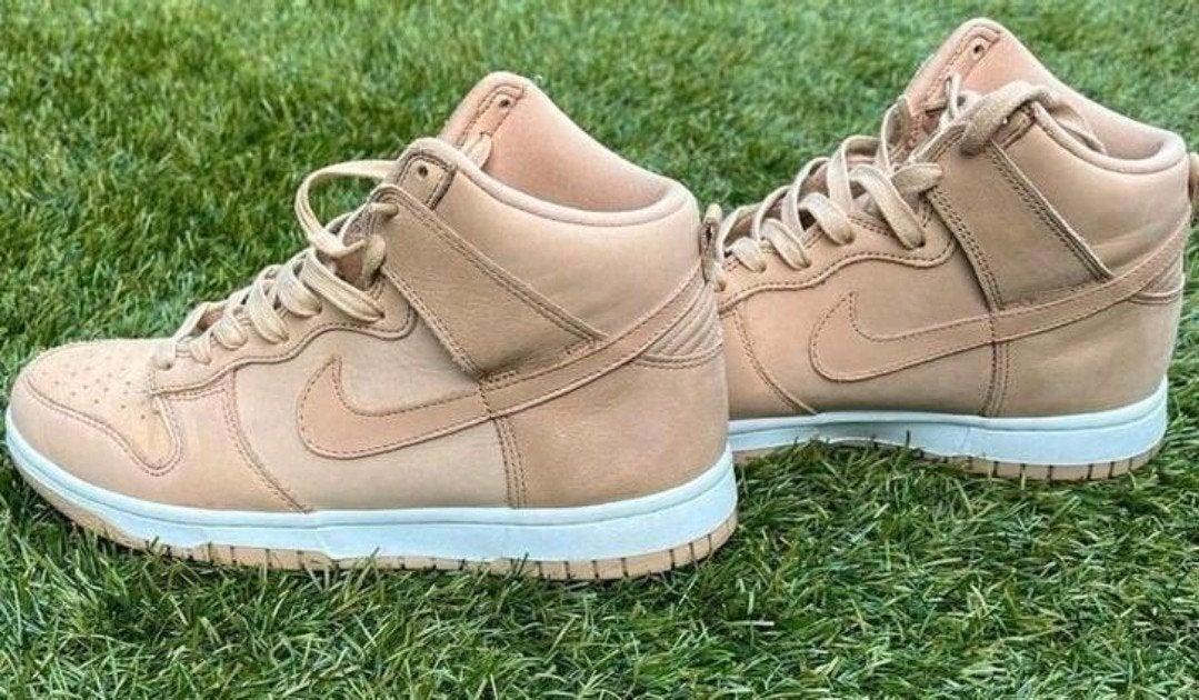 Nike Dunk High

Maat 39.

Als nieuw, Kleding | Dames, Schoenen, Ophalen of Verzenden, Zo goed als nieuw