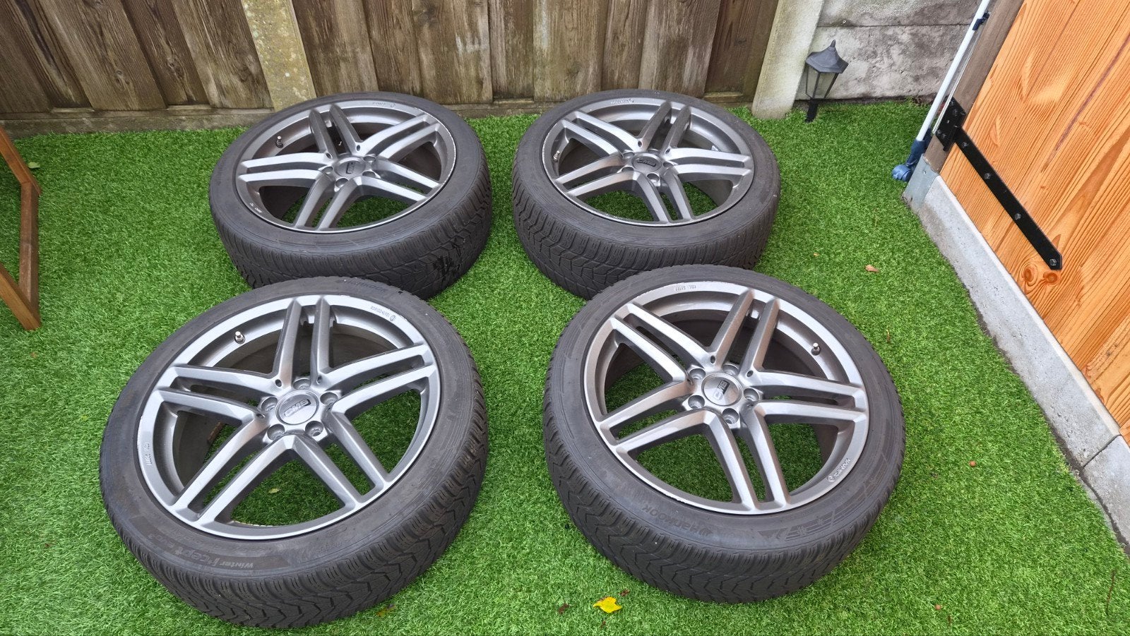 " CUPRA Ateca CBS velgenset + Hankook 245/40 R19 | ET40, Gebruikt, Banden en Velgen, Winterbanden, Personenwagen