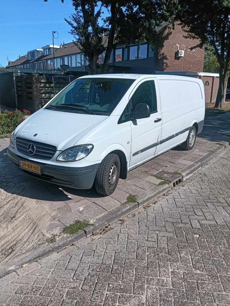 Mercedes-Benz Vito 2.1 111 CDI 2005, 2000 kg, Wit, Grijs, 2148 cc