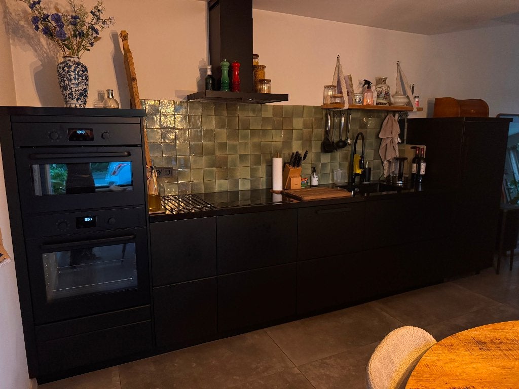 Strakke Moderne mat zwarte keuken & GEDEMONTEERD, Zwart, Enkelwandige keuken, Ophalen of Verzenden, Zo goed als nieuw