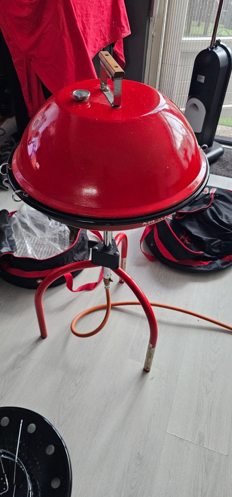 Red Devil Gas BBQ met draagtas - Compact en compleet, Tuin en Terras, Ophalen of Verzenden, Gebruikt, Red Devil