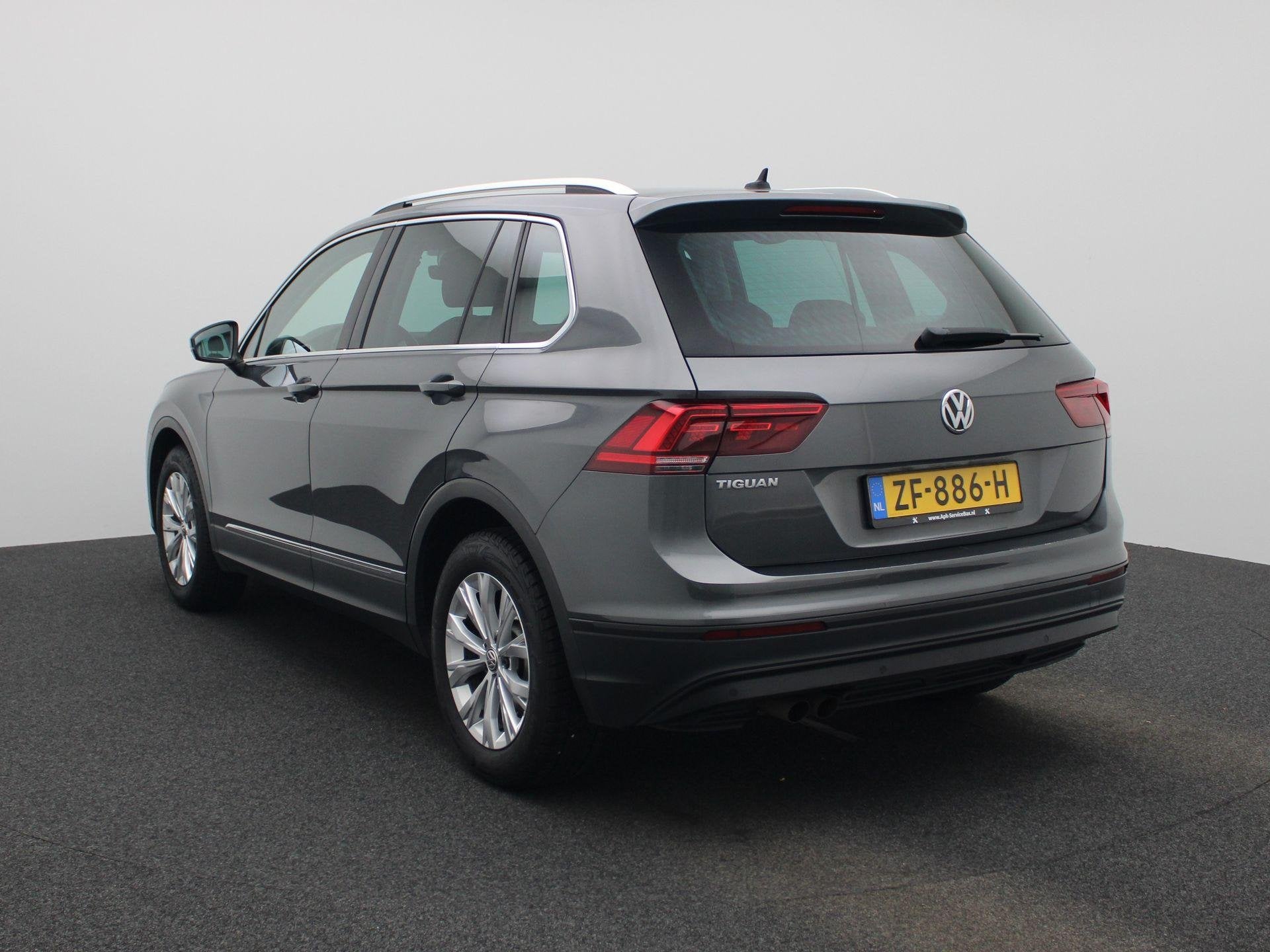 Volkswagen Tiguan 1.5 TSI Comfortline Business 131 PK| Origi, Auto's, Voorwielaandrijving, 12 maanden, Stof, 4 cilinders